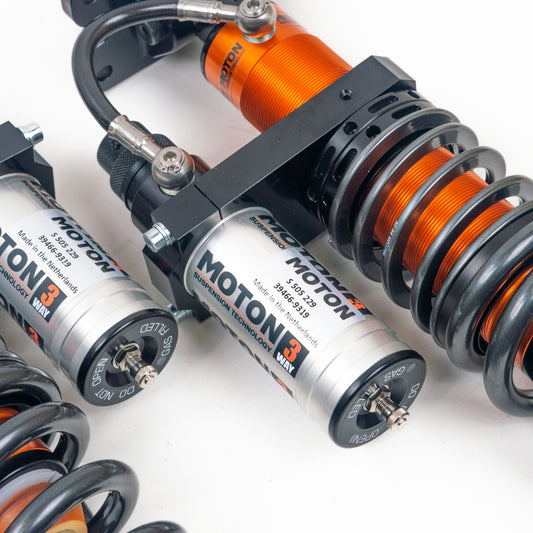 MOTON 3-way Adjustable Coilovers - Porsche 944 Type 2