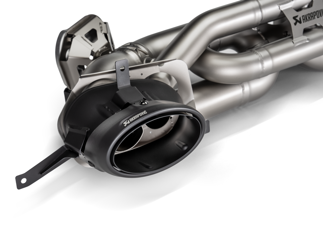 Akrapovic titanium tailpipes for Porsche 911 Carrera 992.2