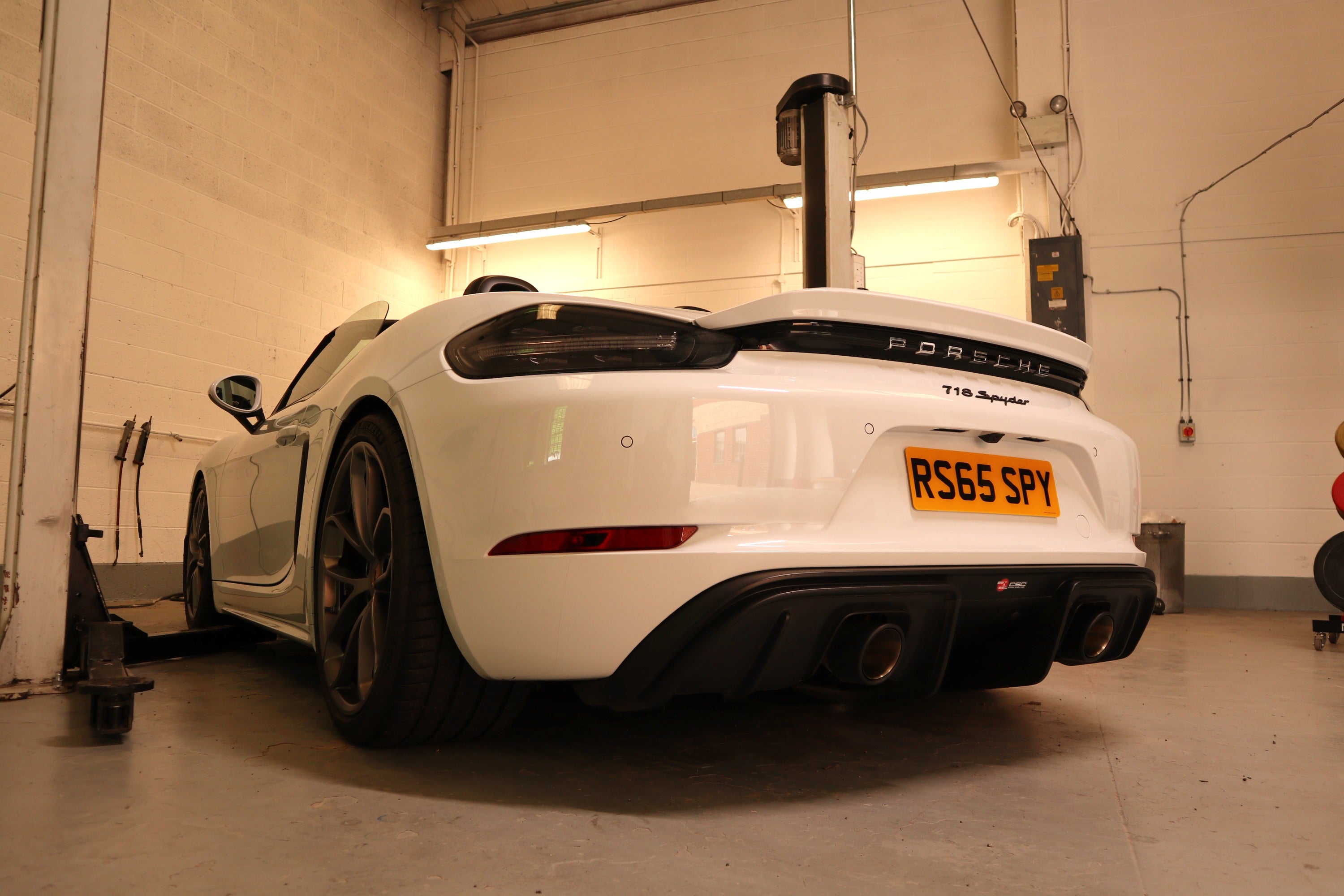 STG 718 Spyder/GT4 & 981 GT4 Chassis Setup – String Theory Garage